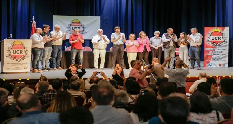 asamblea radicales