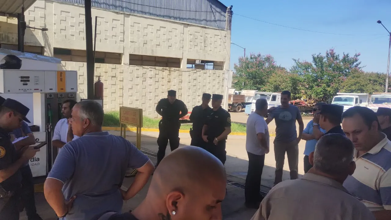 POLICIAS