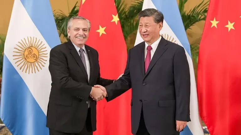 fernández y china 1