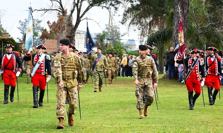 Azcué Acto Bandera 6