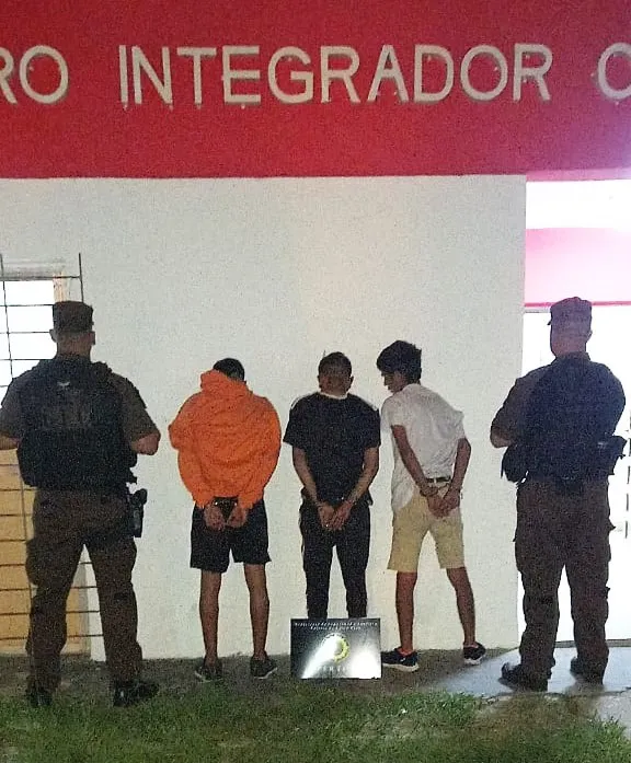 jóvenes armados (1)