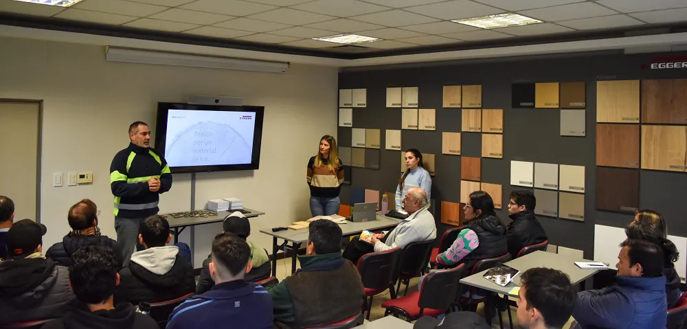 Capacitación Muebles 02