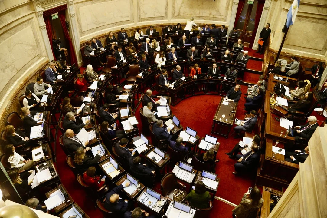 Las claves que negoció el Gobierno para lograr el debate de la Ley de Propiedad Privada en el Senado