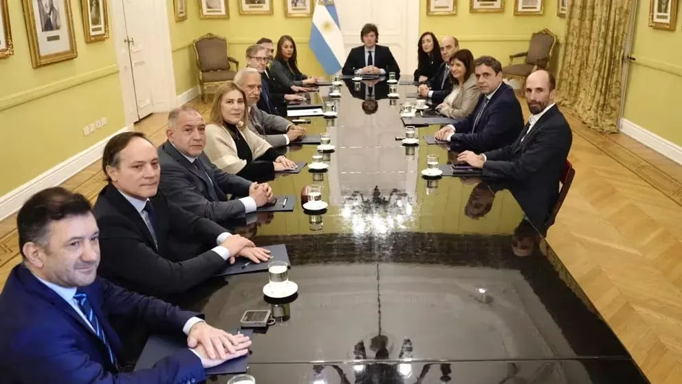 senadores