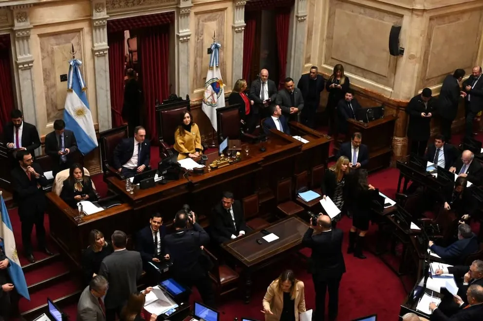 SENADO