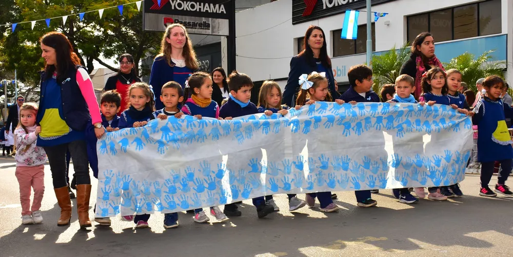 DESFILE DEL 9 DE JULIO (7)