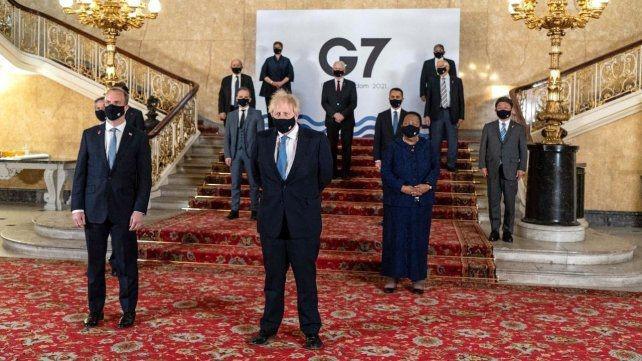 g7
