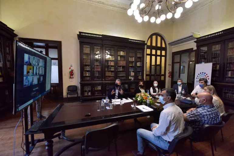 BALLAY Y DIPUTADOS