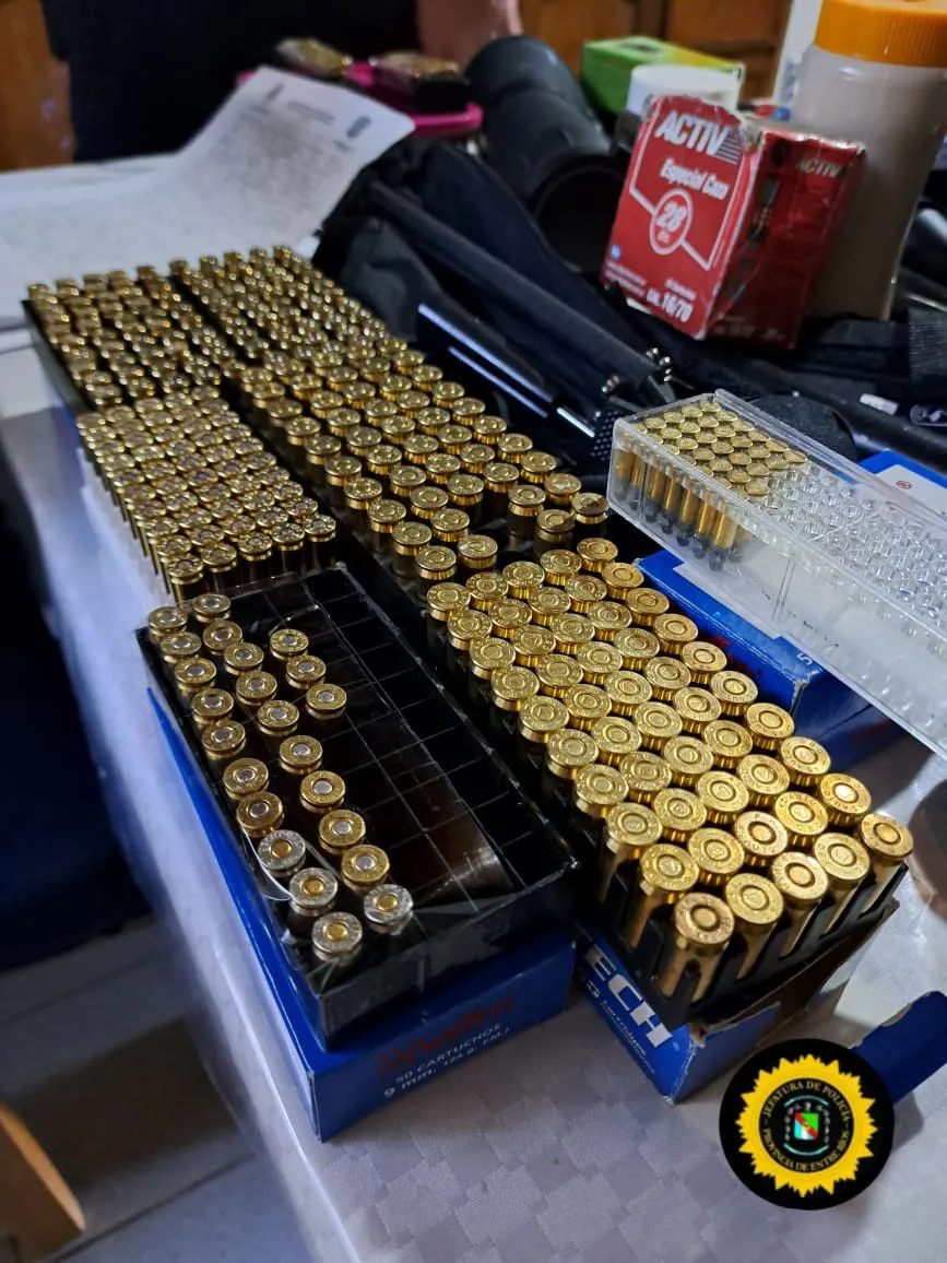 de6eefe6-f7df-433e-aeaa-25f9e4db86e6