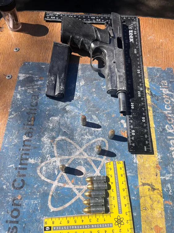 pistola