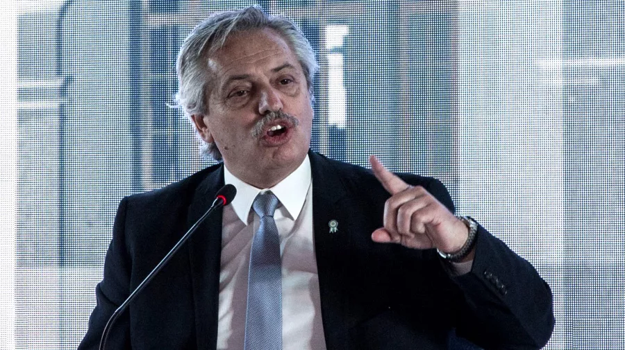 Alberto Fernandez