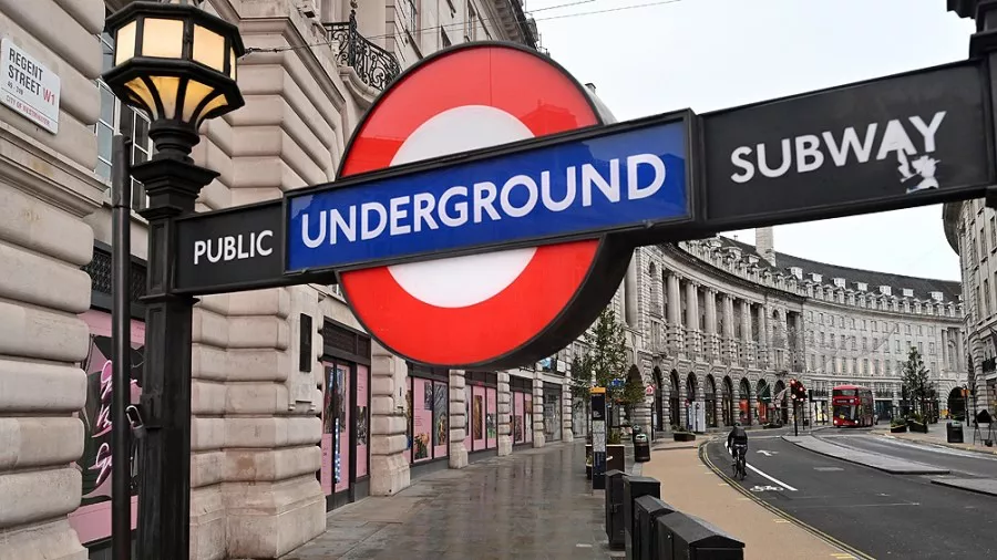 Inglaterra dejarán de exigir el aislamiento de los positivos en coronavirus