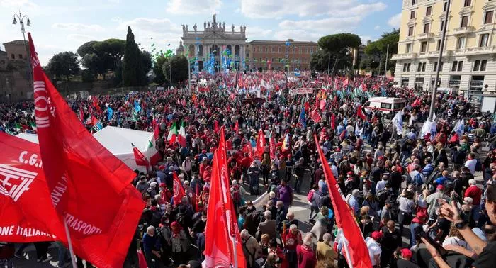 PROTESTA EN ROMA