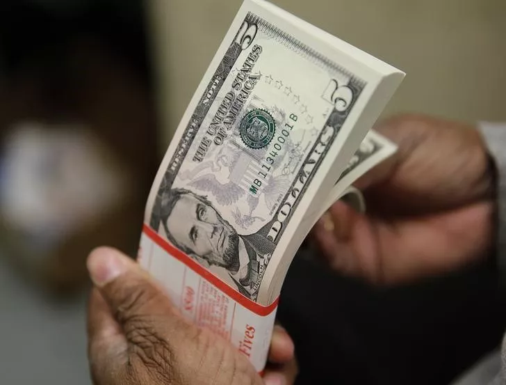 Dólar