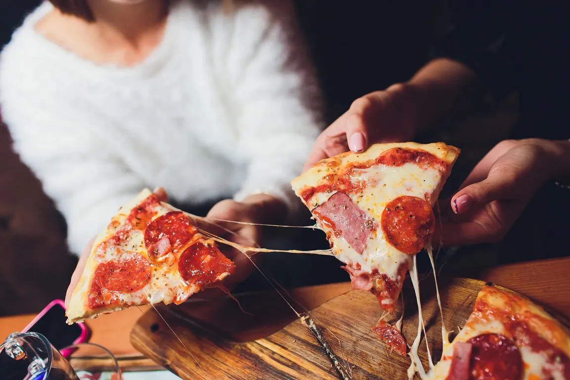 LA NOCHE DE LAS PIZZERÍAS (1)