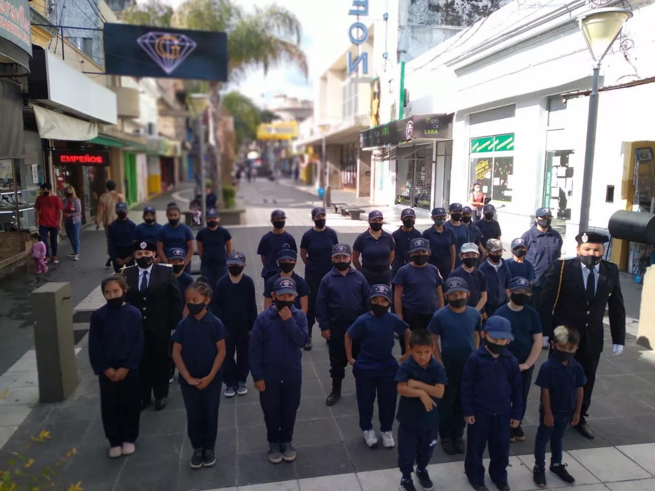 POLICÍA INFANTO JUVENIL