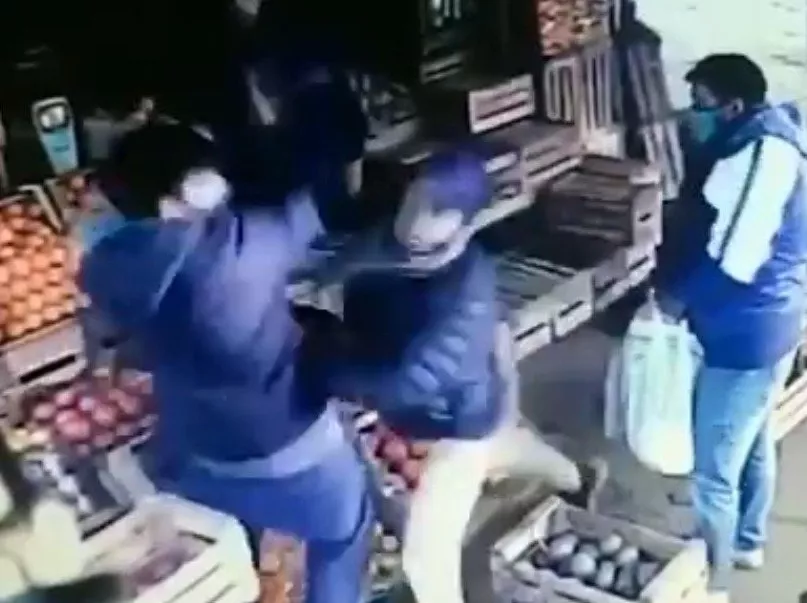 Violencia en verdulería
