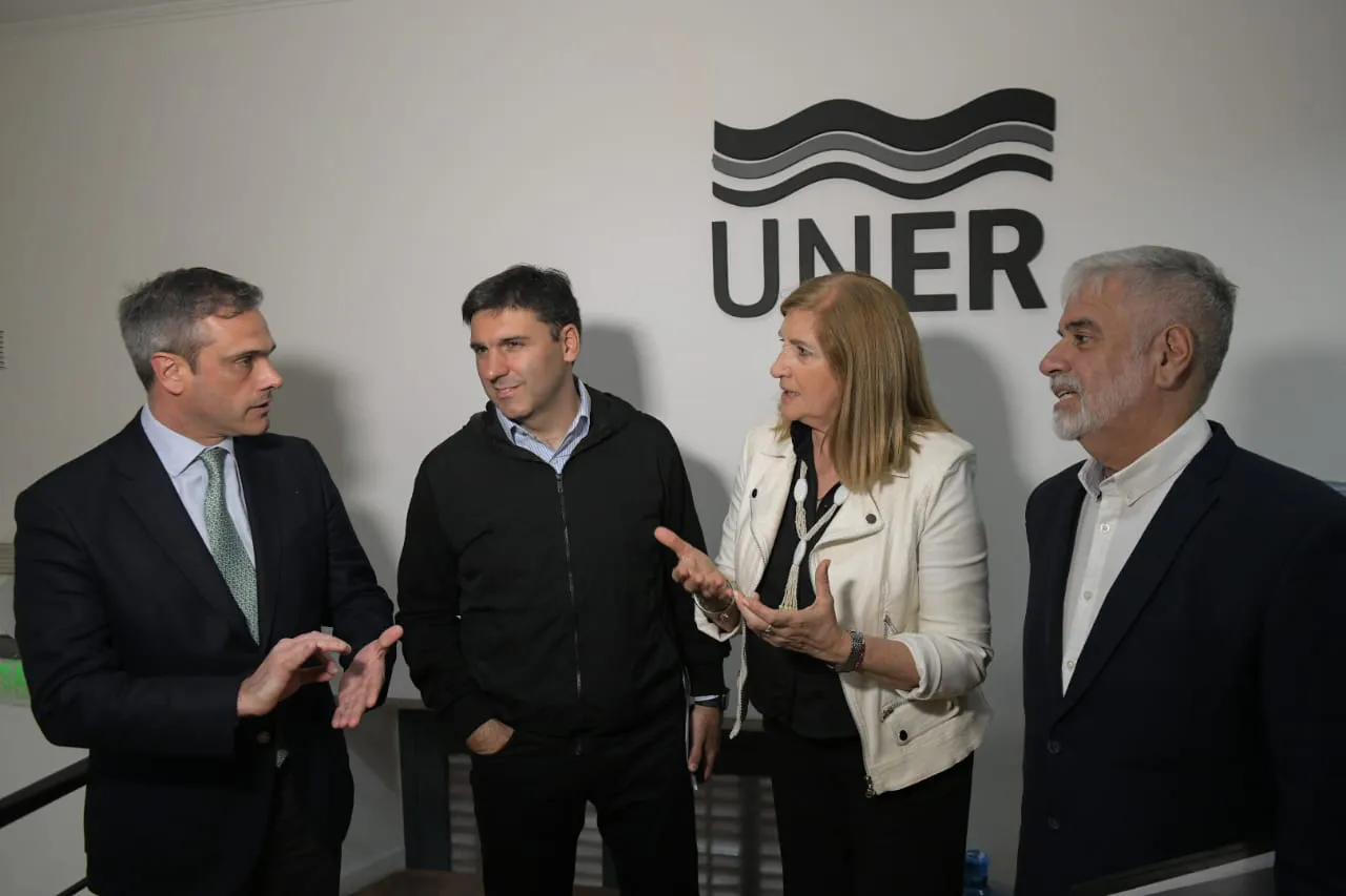 8971a707-9a9b-4cb0-a165-6597bca976ca