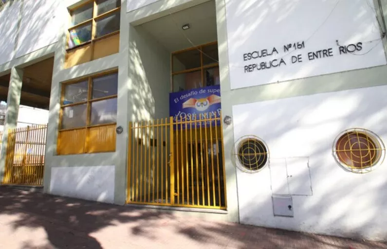 escuela paraná
