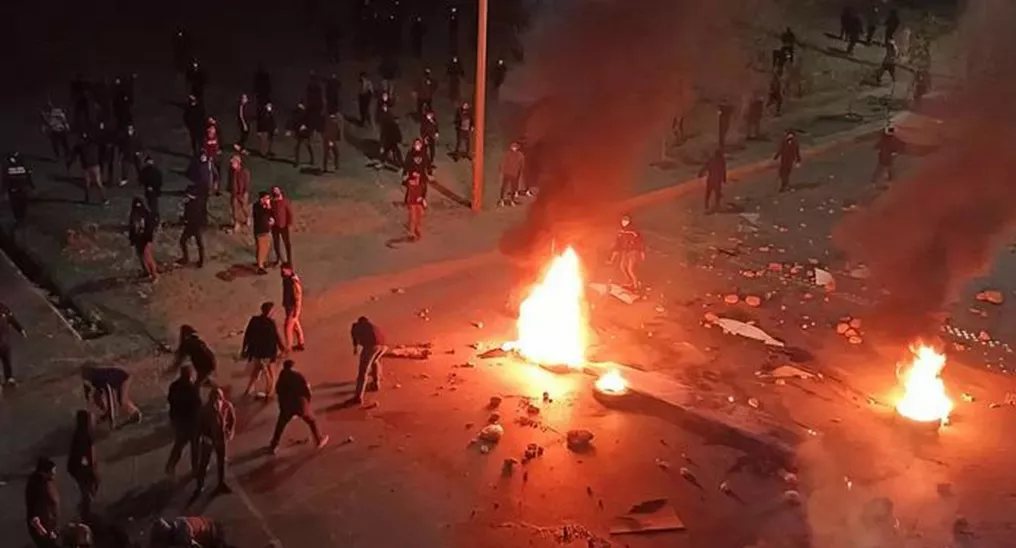 Irán