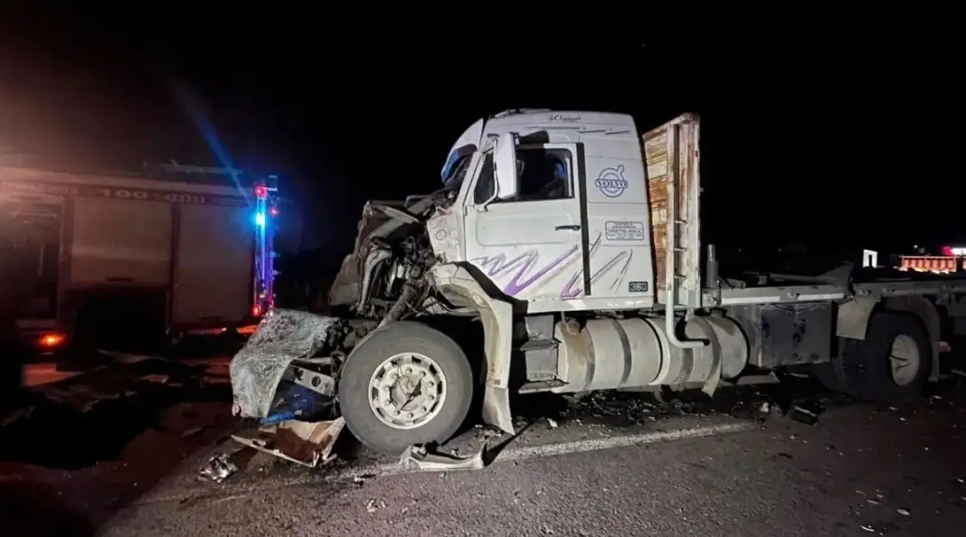 choque-camiones-ruta-14-1