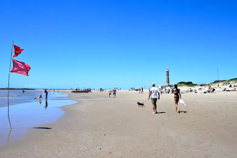 vecinos-de-jose-ignacio-punta-del-este-MQSDOFJMQNCOFDBTY5T7G3OBUM