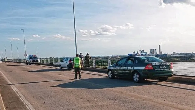 mujer-puente-san-martin