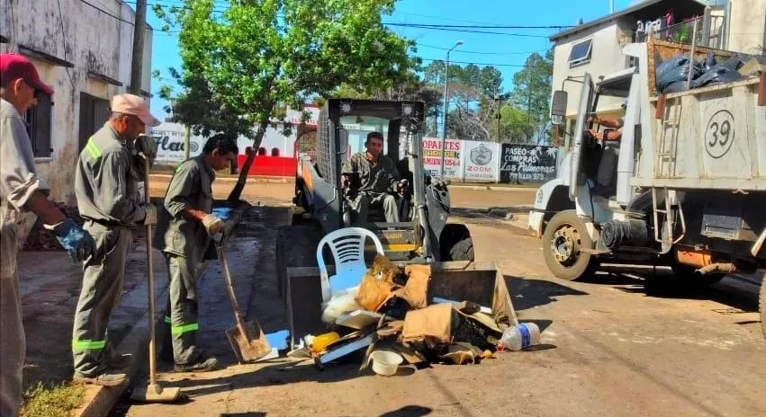 OPERATIVOS DE LIMPIEZA (5)