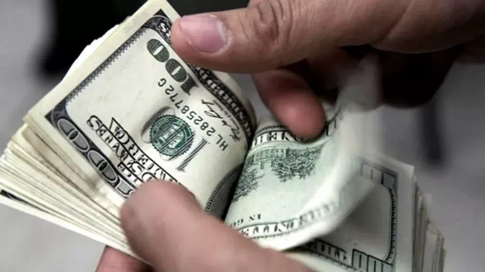 Dólar