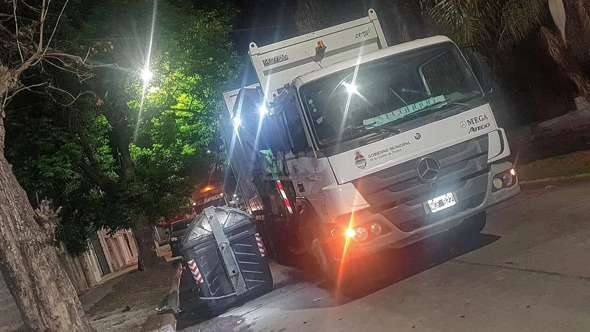 CONTENEDOR DE BASURA EN PARANÁ