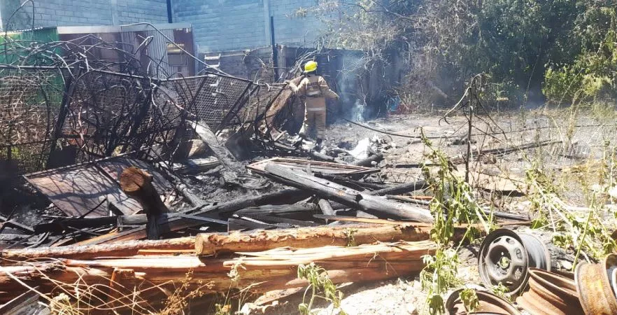 Incendio en gomería