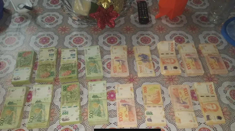 41c2a79c-0194-49ea-acd2-e97e243c8902