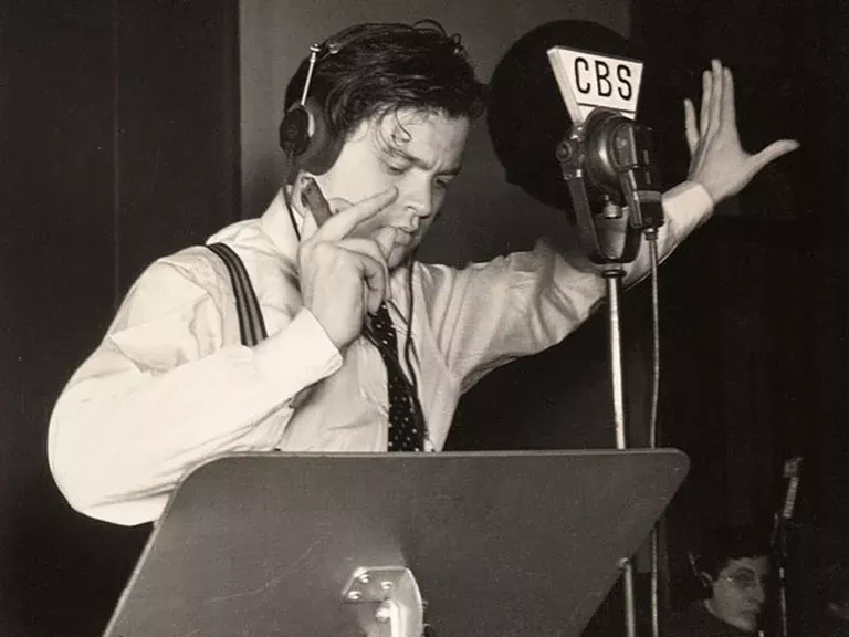 Welles, la guerra de los mundos