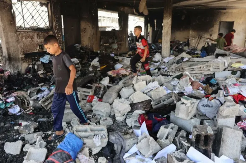 escuela-mustafa-hafez-franja-gaza-bombardeo-israel