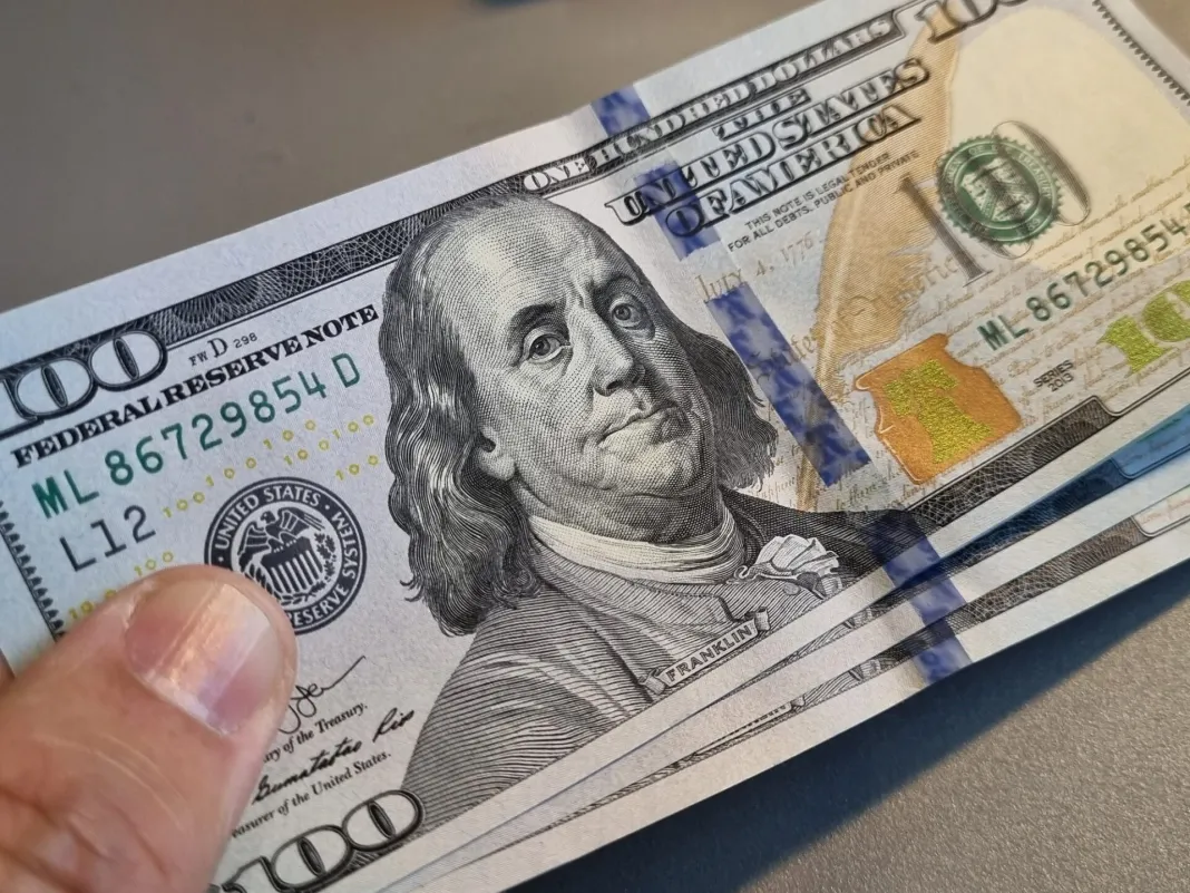 dolar