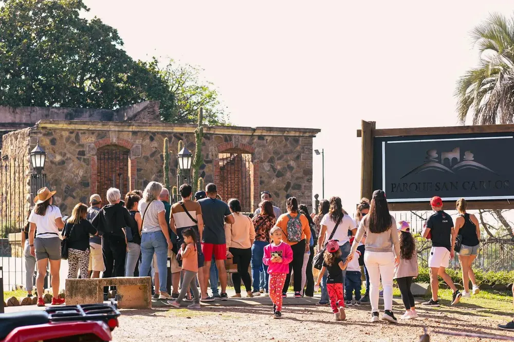 FOTOS TURÍSTICAS (4)