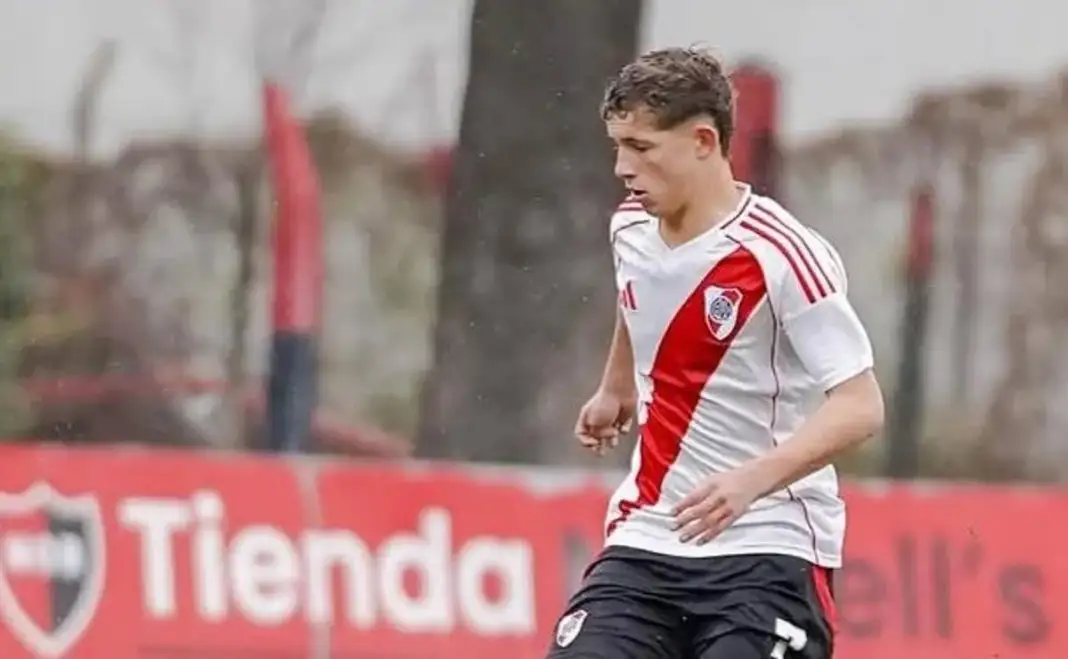 cracks