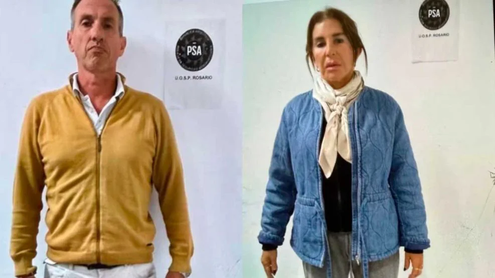 Venía tapado con una frazada: una periodista contó cómo detuvieron a los pasajeros que tuvieron sexo a bordo de un avión