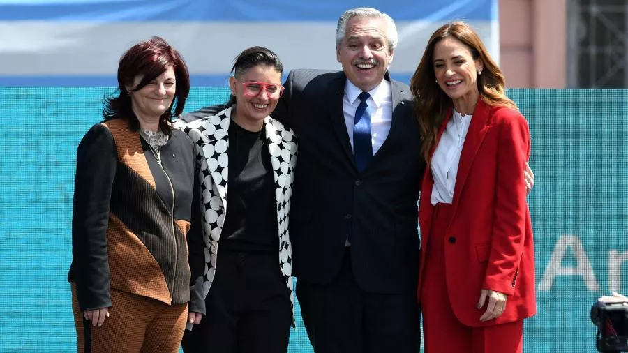 Ministras y Alberto