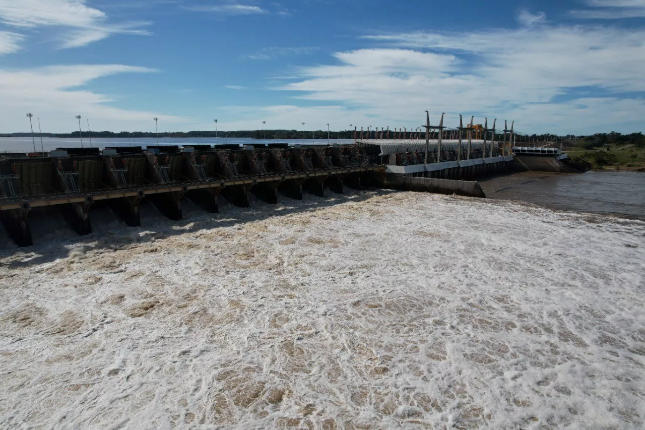 Represa, río Uruguay