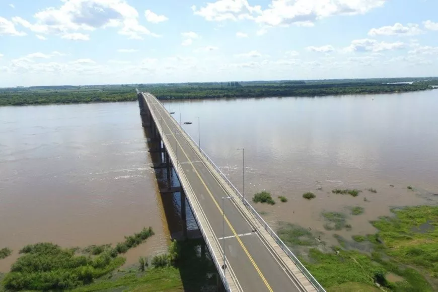 Convocan a licitación para inspeccionar las estructuras de dos puentes internacionales sobre el río Uruguay