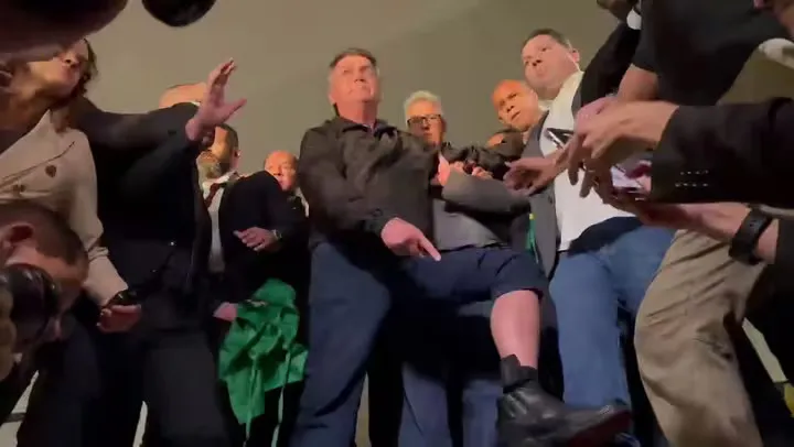 https___cdn.jwplayer.com_v2_media_FLHREd1g_poster