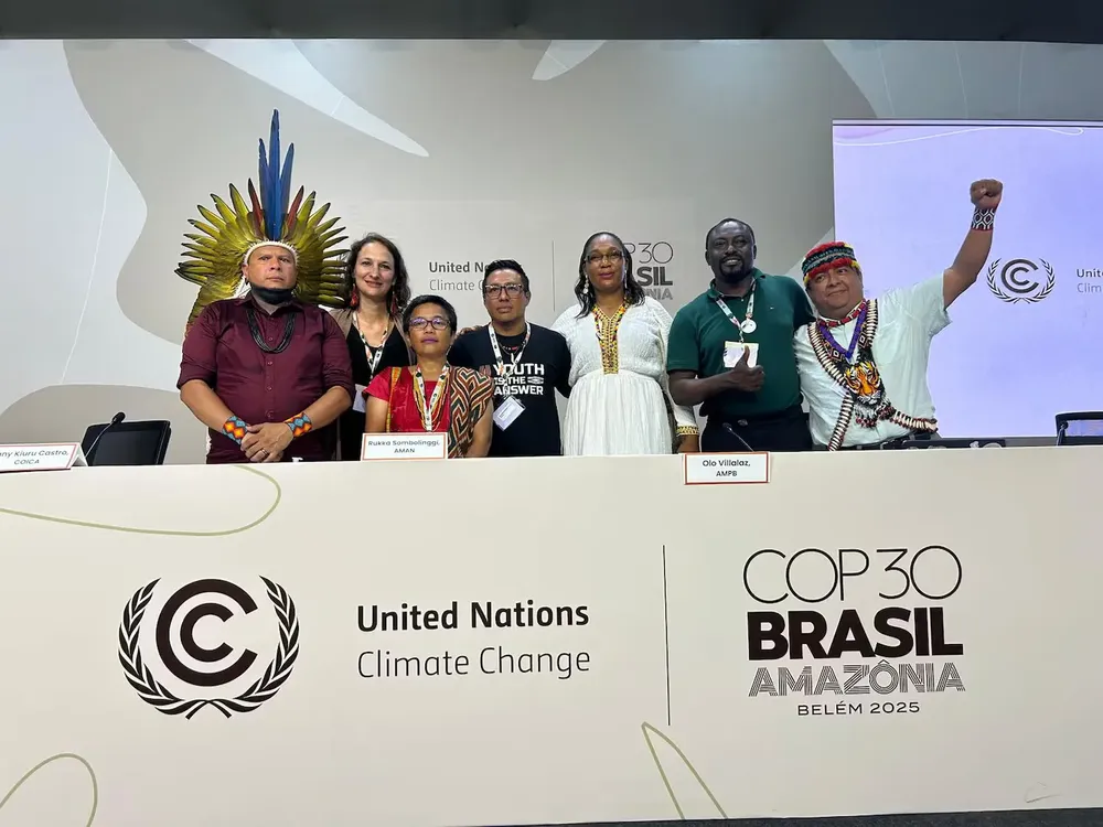 representantes-de-comunidades-indigenas-de-distintos-paises-brindaron-una-conferencia-de-prensa-durante-la-cop30-foto-earth-insight-R2CHEEJD4BB6XJ7UTCS6LPSOHE