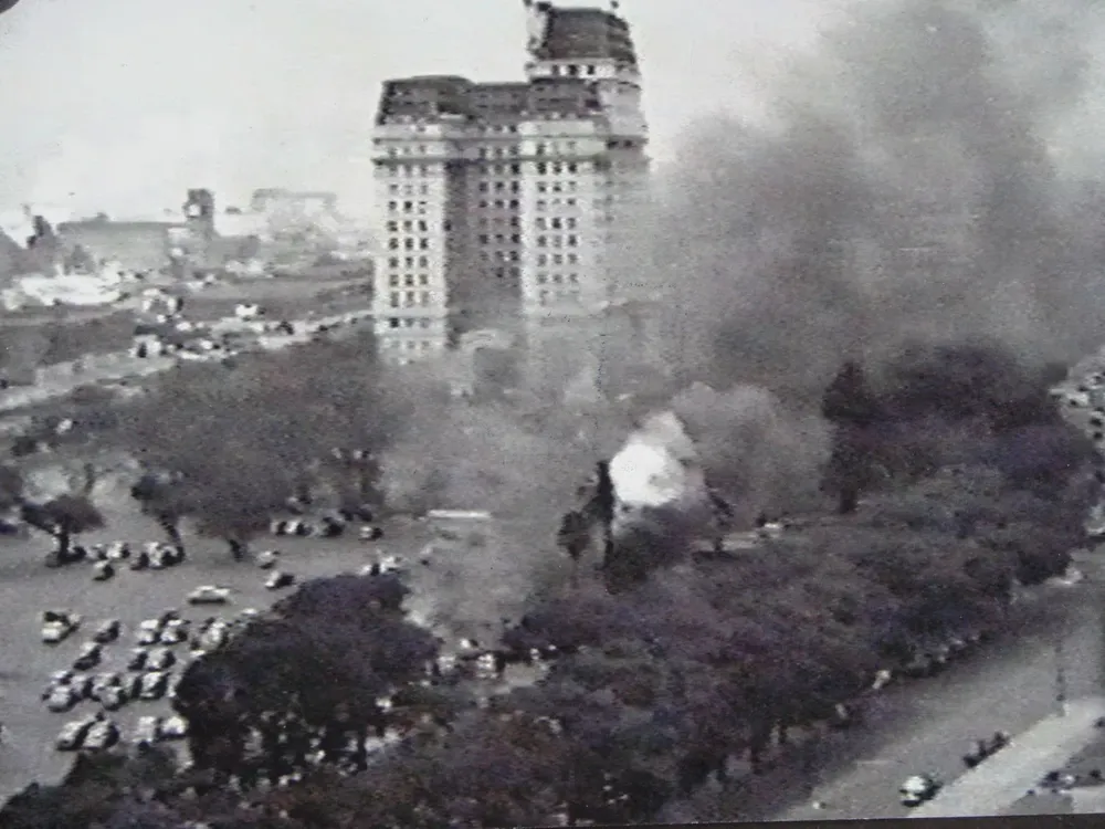 bombardeoplazamayo5