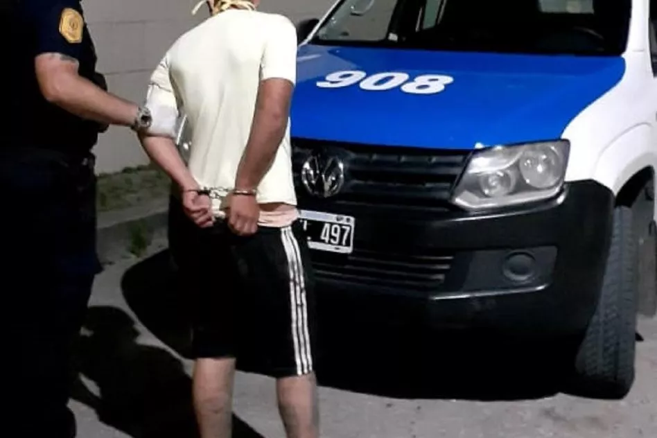 DETENIDO