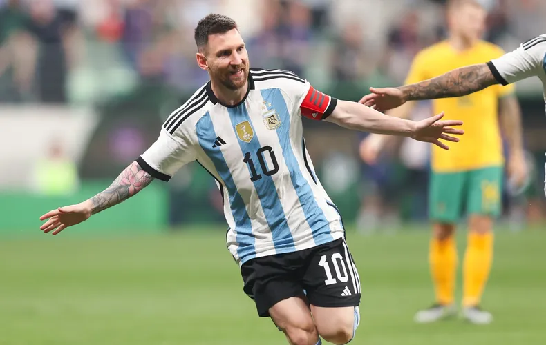lionel-messi-argentina-australia