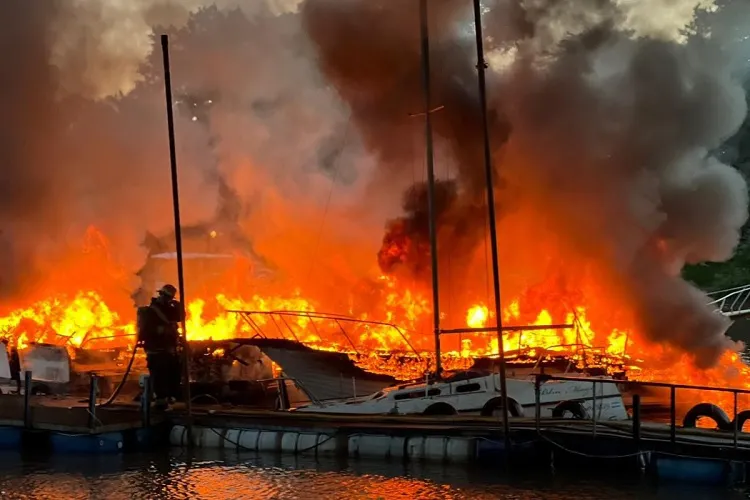 incendio embarcaciones gualeguaychu