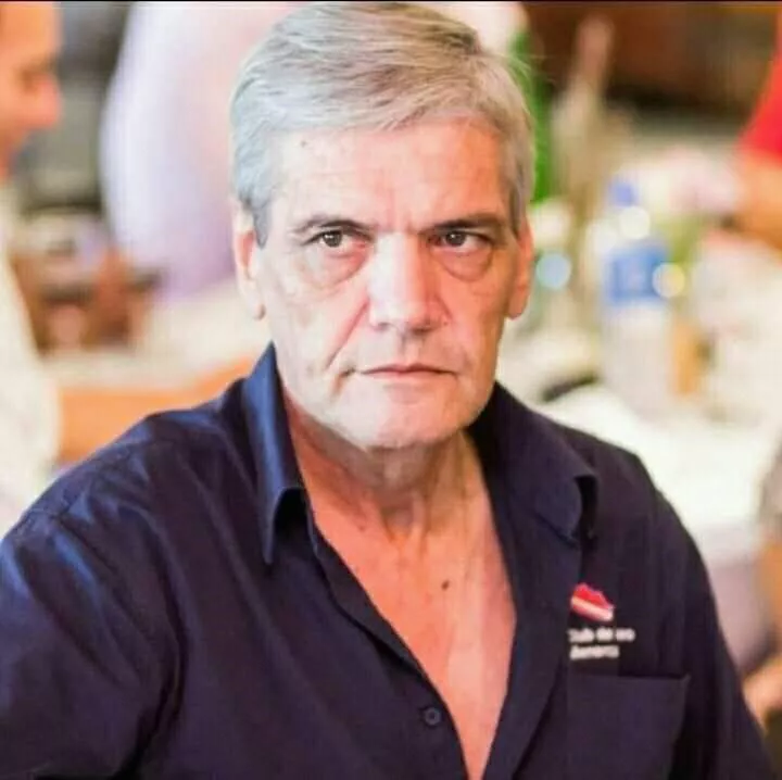 CARLOS MARTENS