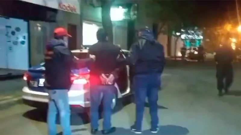 Pervertido gualeguaychú