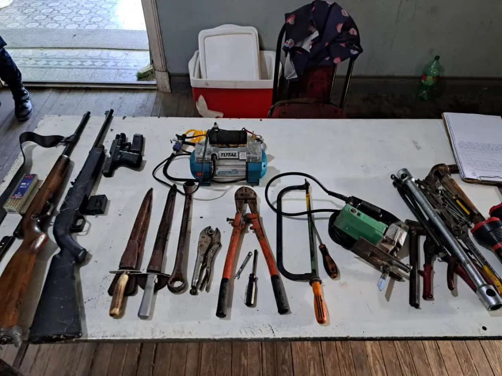 armas